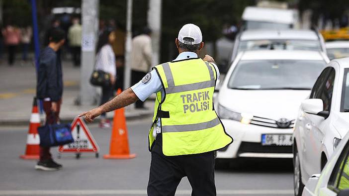 Sürücüler dikkat, cezalar artıyor: İşte yeni trafik ceza tarifesi 3